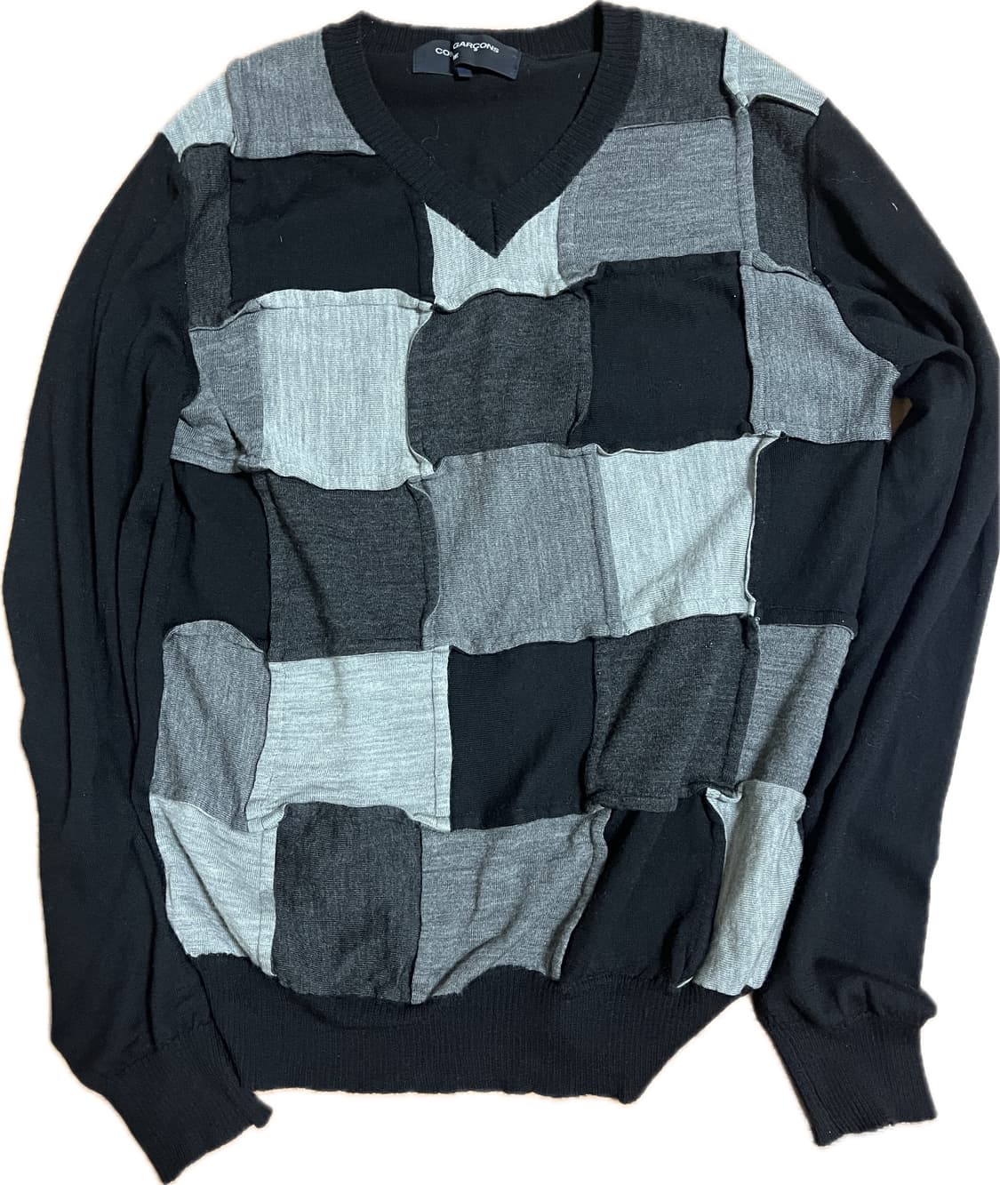 꼼데가르송 옴므 브이넥 니트 상품이미지1