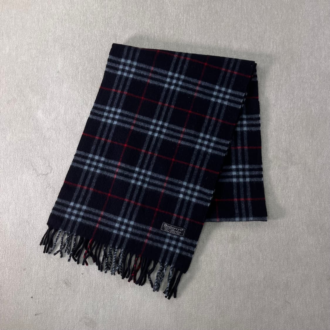 버버리 노바체크 램스울 네이비 머플러  상품이미지1