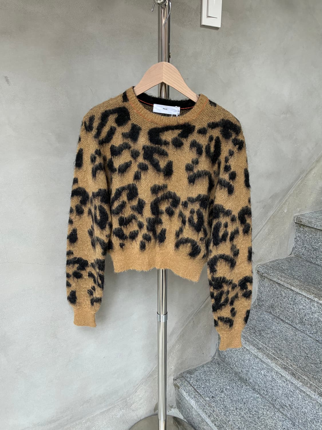 토가 풀라 니트 상품이미지1