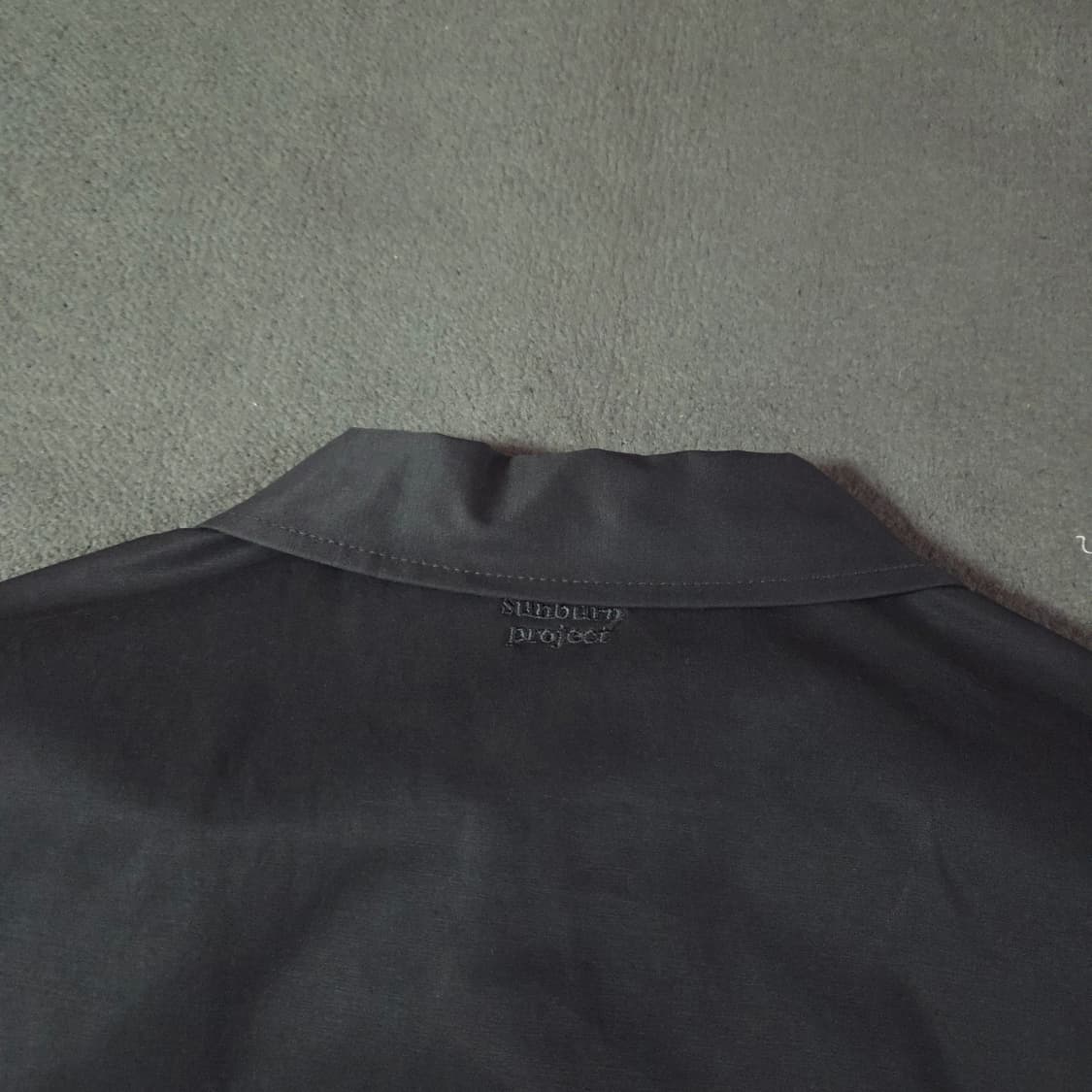 썬번프로젝트 모스 클래식 크롭 자켓 차콜 상품이미지8