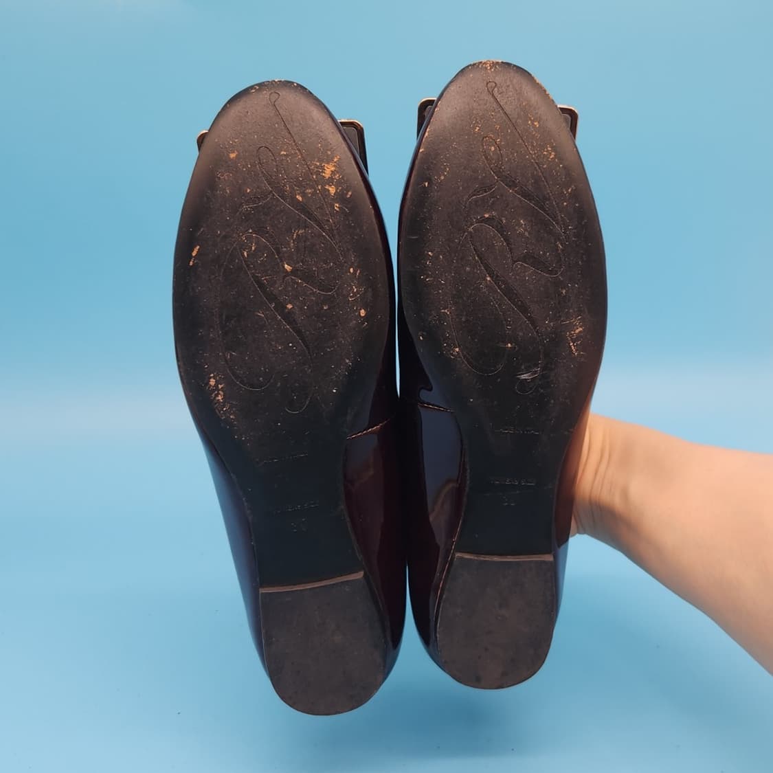 ooo 로저비비에 여성플랫슈즈 39 250 상품이미지3