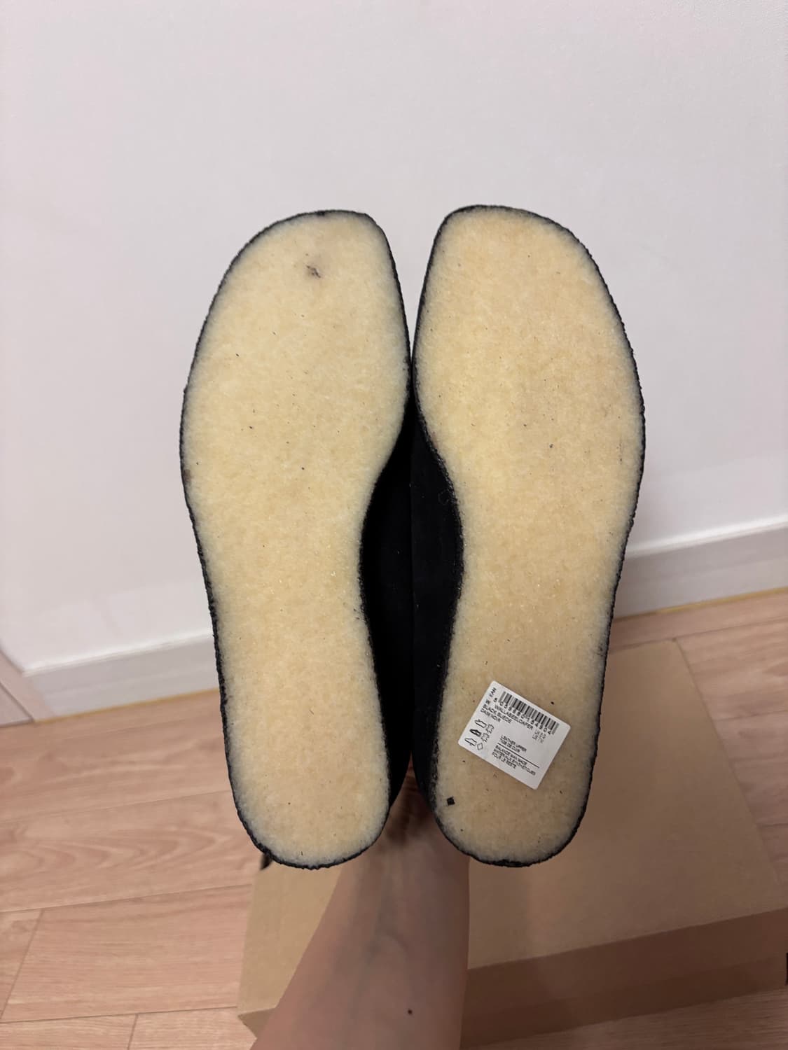 새상품) 245 클락스 왈라비 로퍼 블랙 스웨이드 상품이미지6