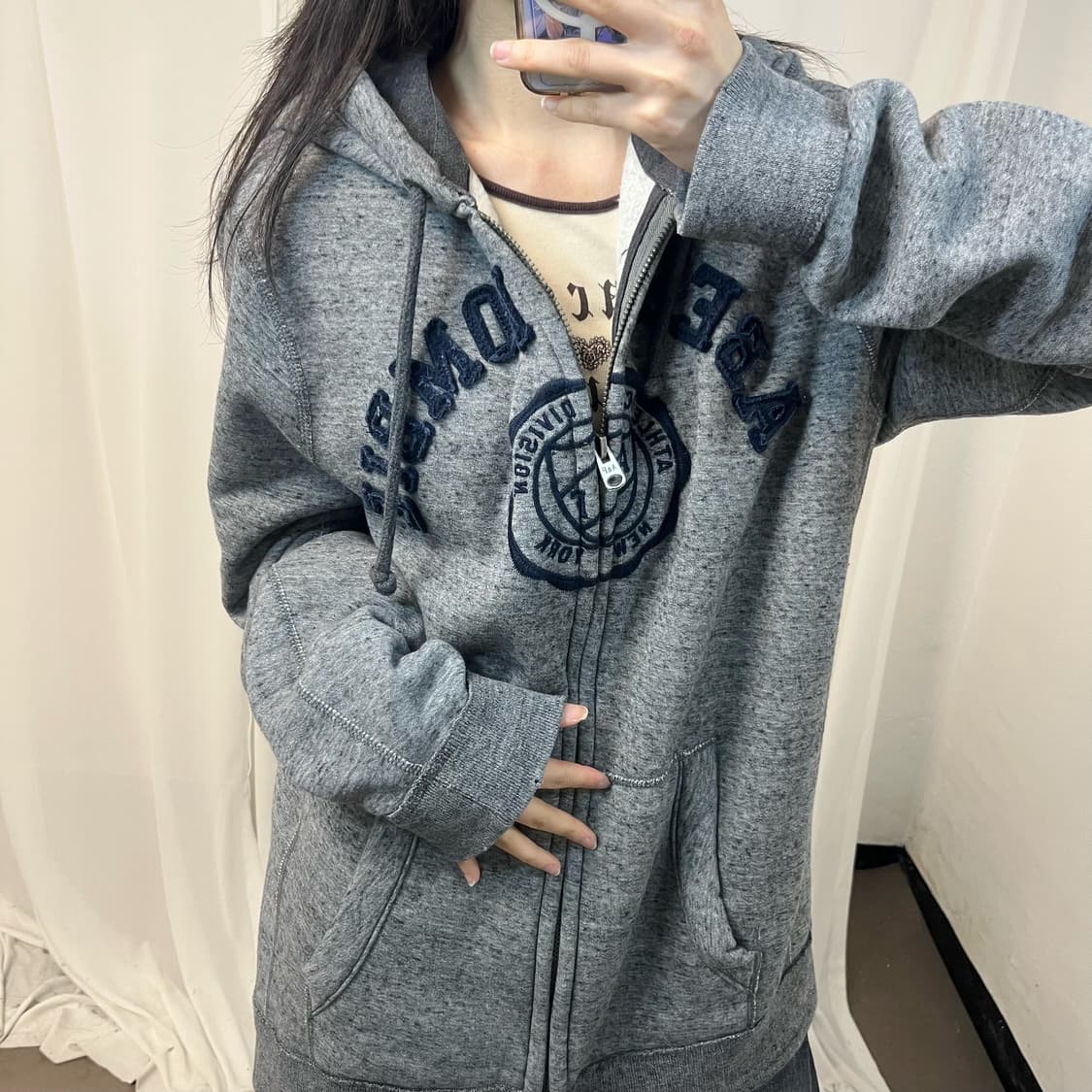 Abercrombie grey zip-up hoodie 상품이미지3