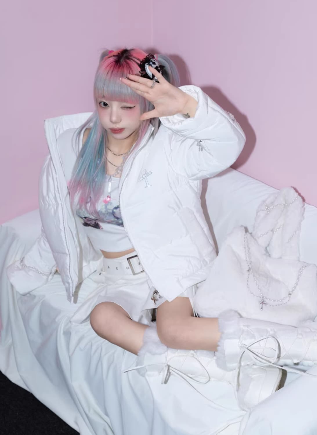 Slim Puffer with Handmade Chains 상품이미지5