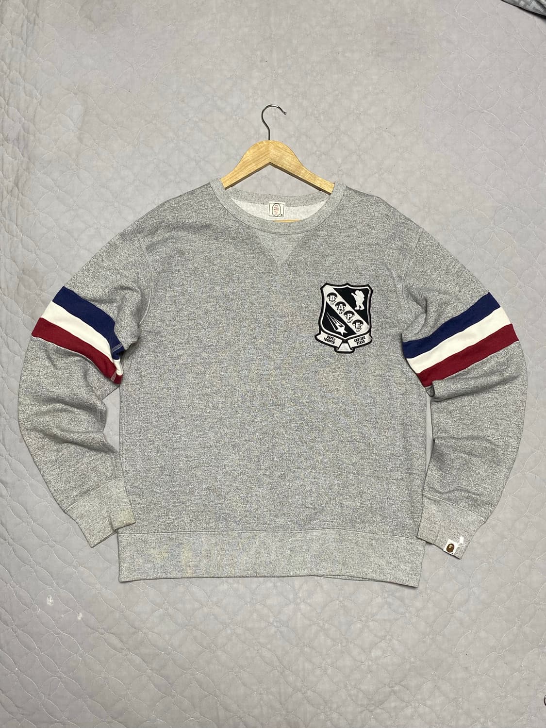 베이프 90s 맨투맨 상품이미지1