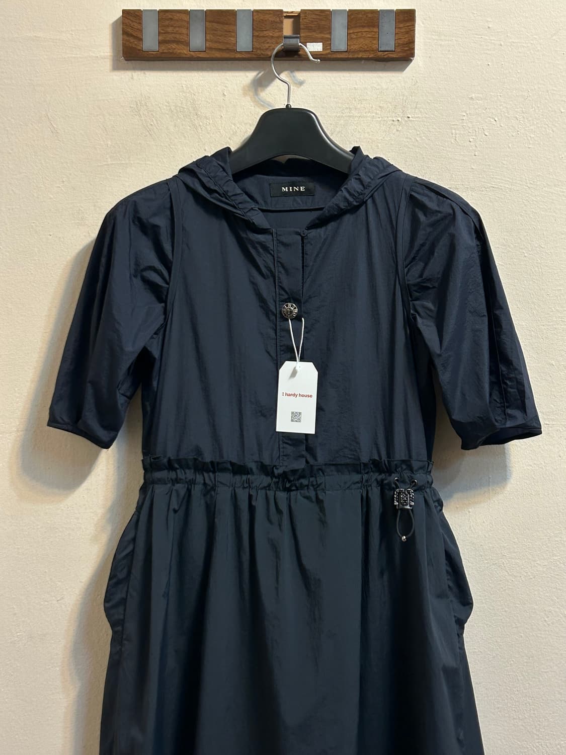 마인 후드 스트링 나일론 원피스 상품이미지2