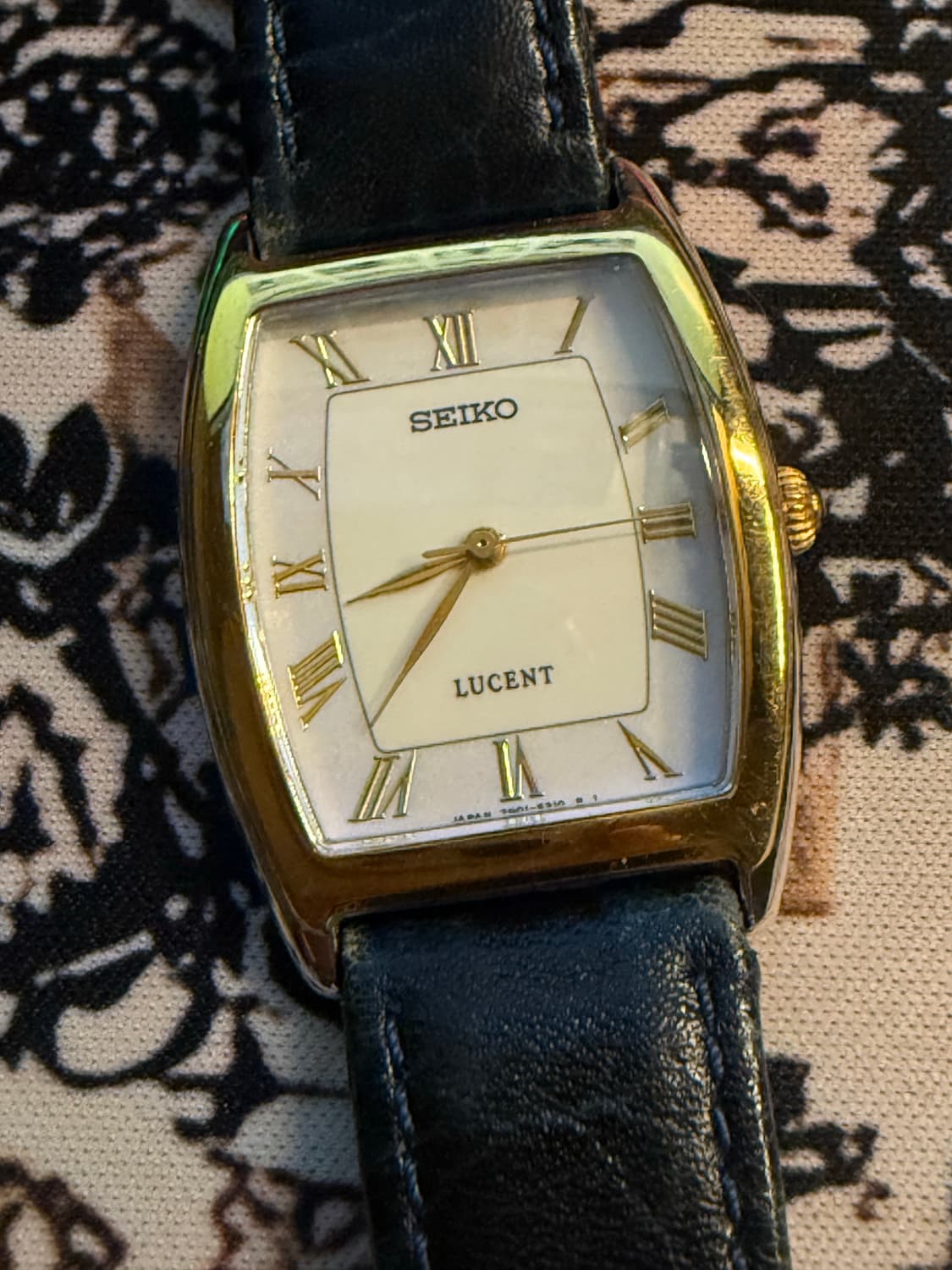 SEIKO 빈티지 쿼츠 시계 상품이미지2