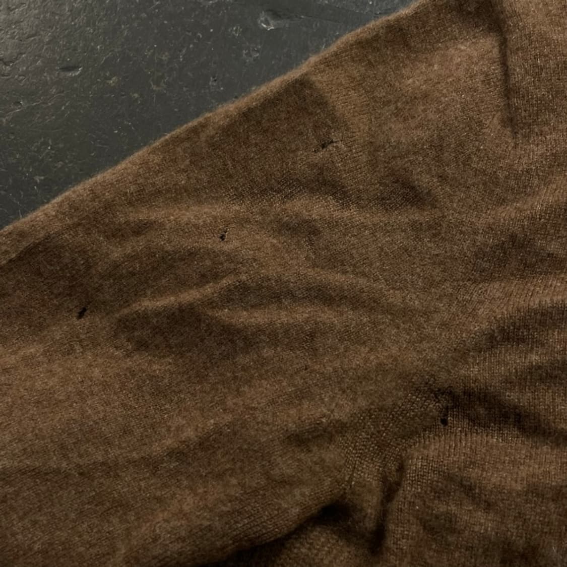 100 헤지스 캐시미어 카라 니트  상품이미지4