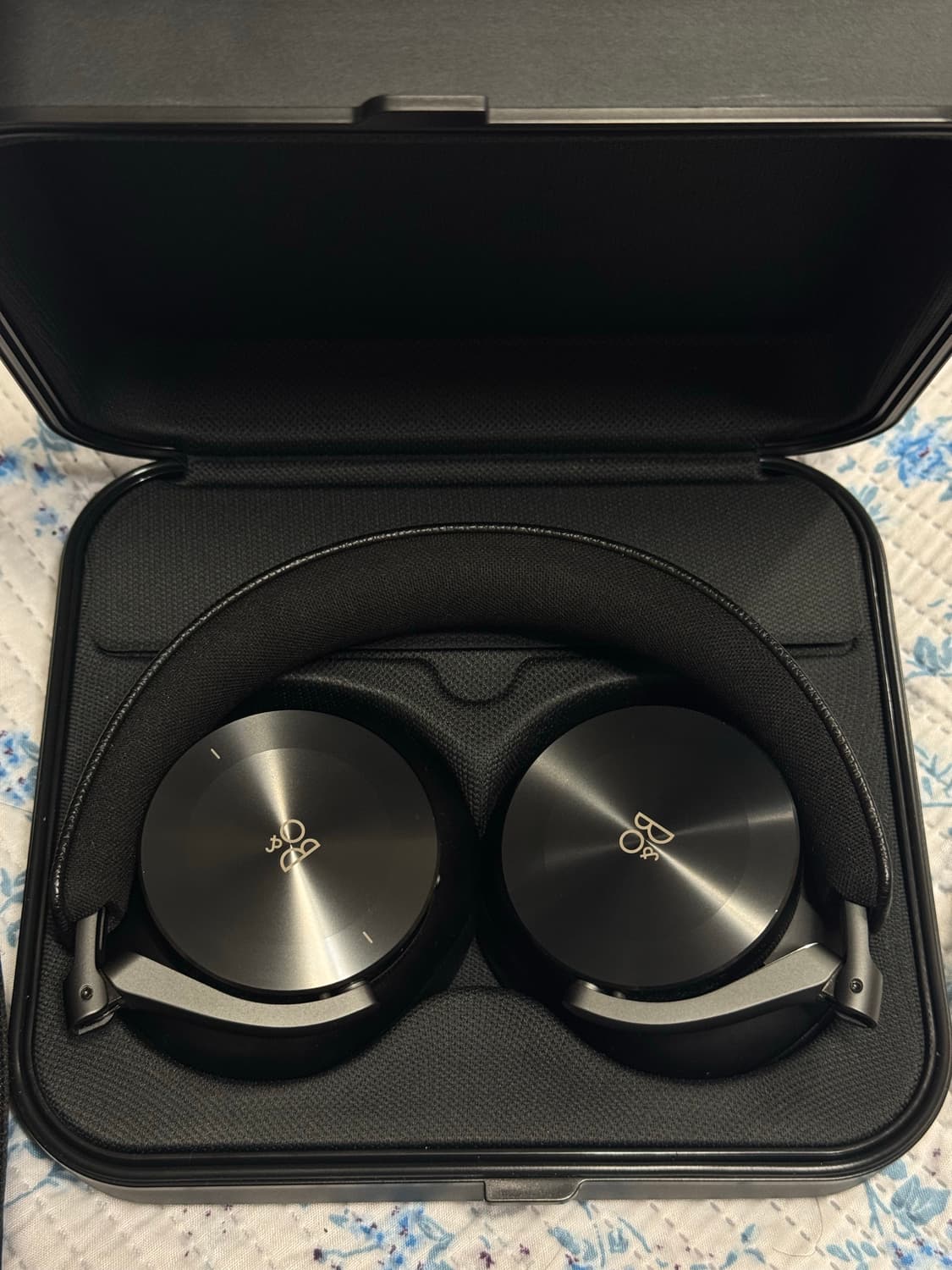 b&o h95 상품이미지1