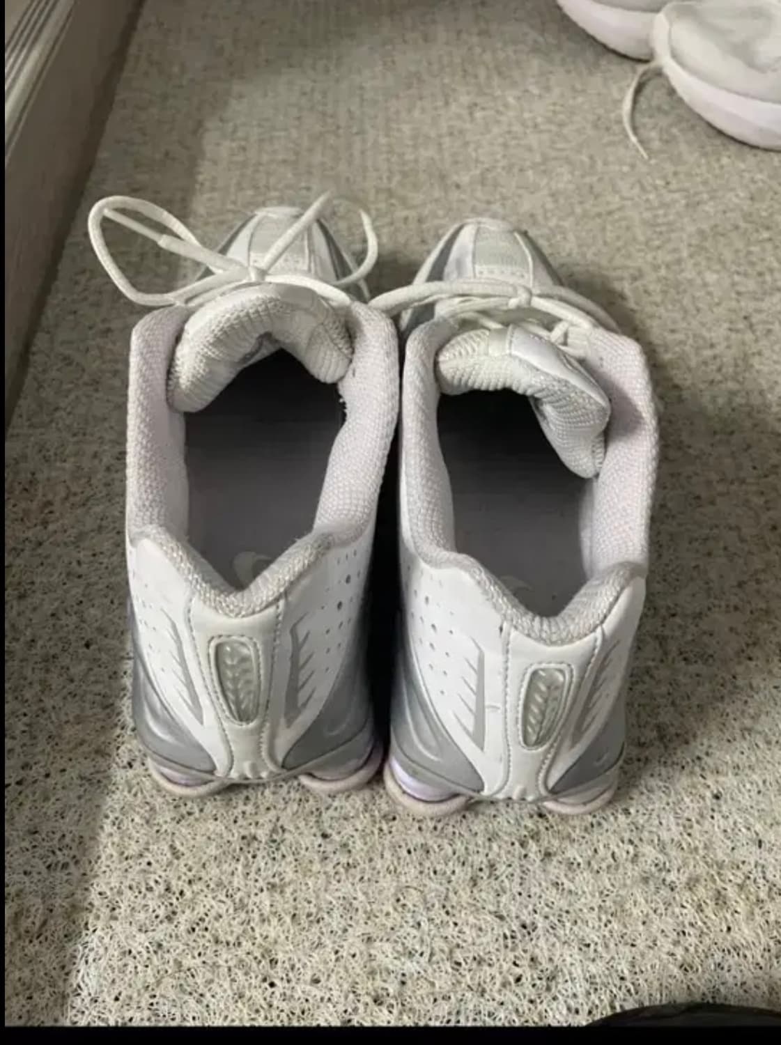 나이키 샥스 상품이미지3