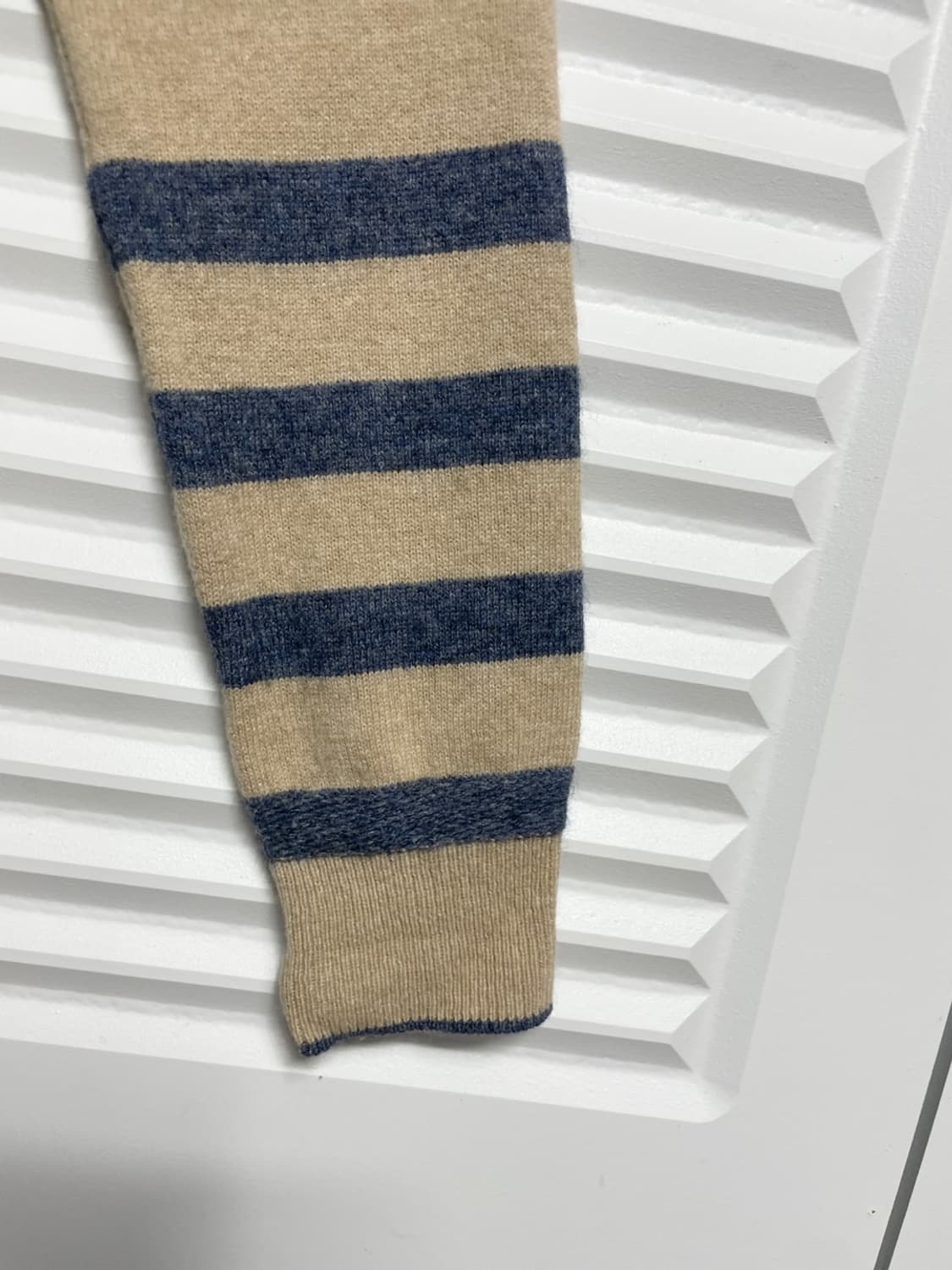 헤지스 니트 티셔츠 상품이미지5