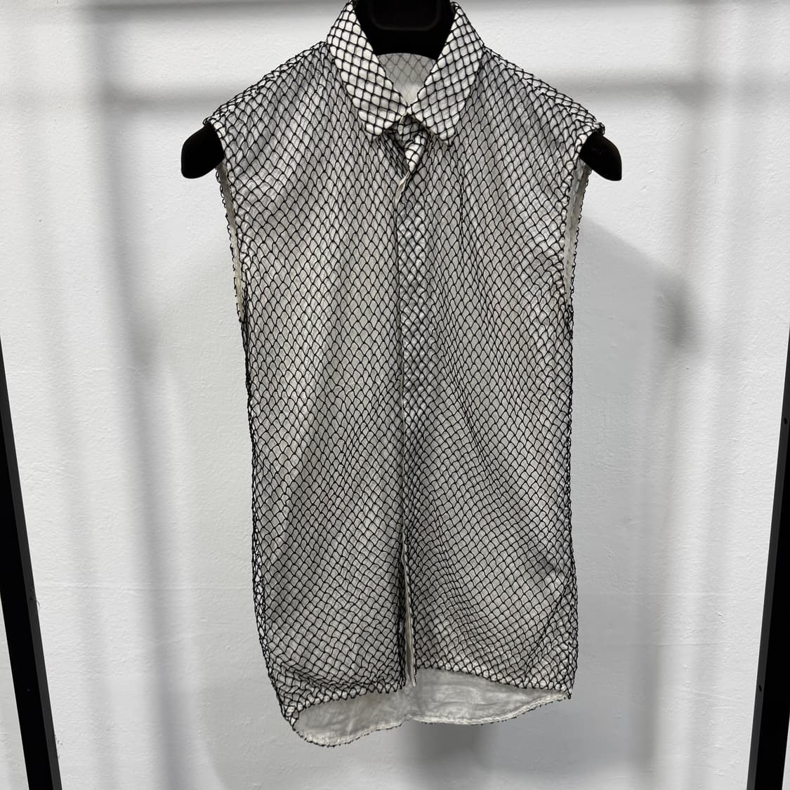 디올옴므 04s 그물 반팔 셔츠 상품이미지1