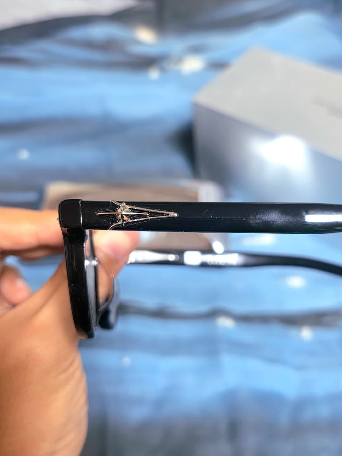 젠틀몬스터 론 01 판매합니다 상품이미지6