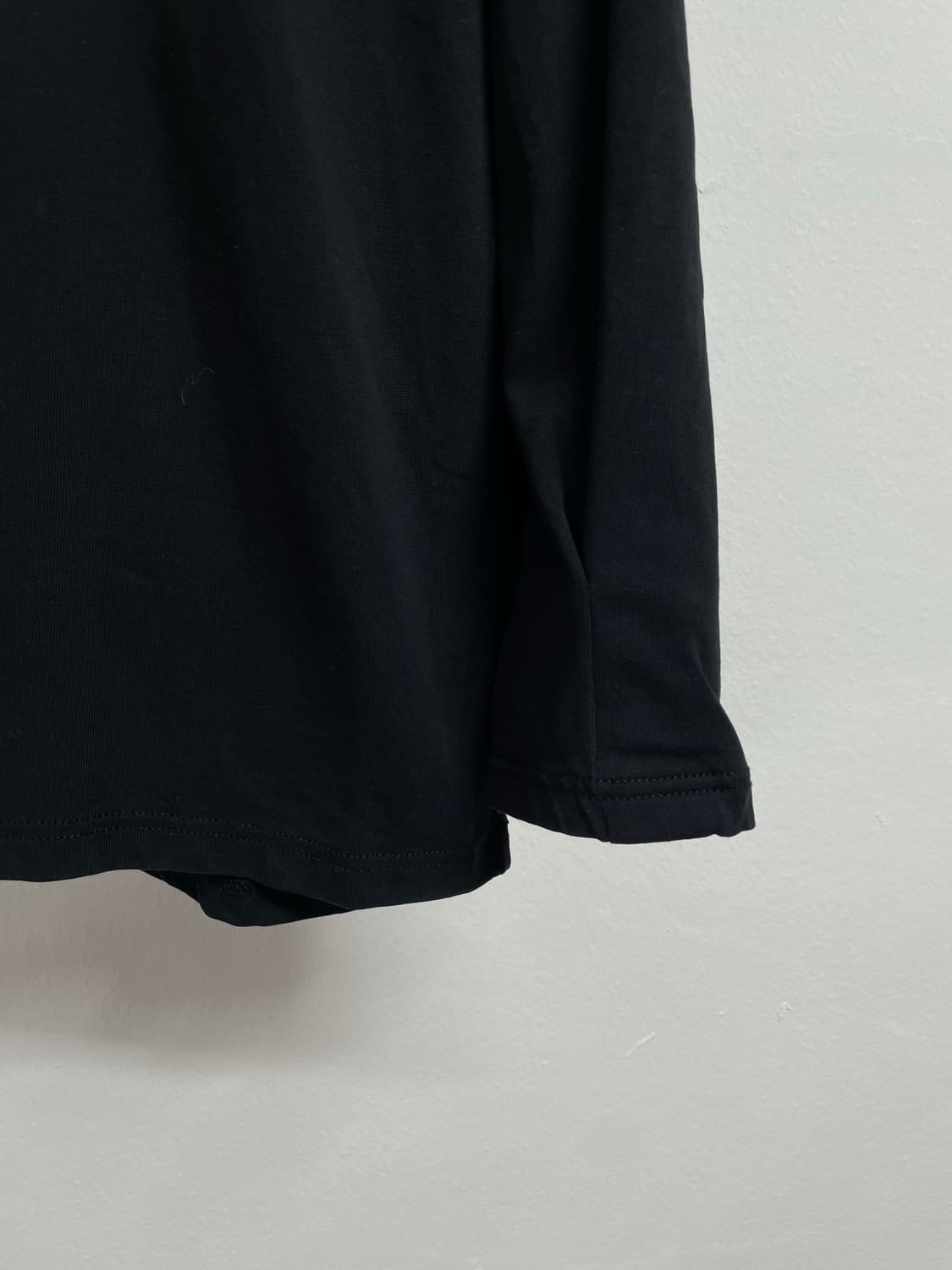 아더에러 X 자라 롱 슬리브 티셔츠 (on.229)   상품이미지6