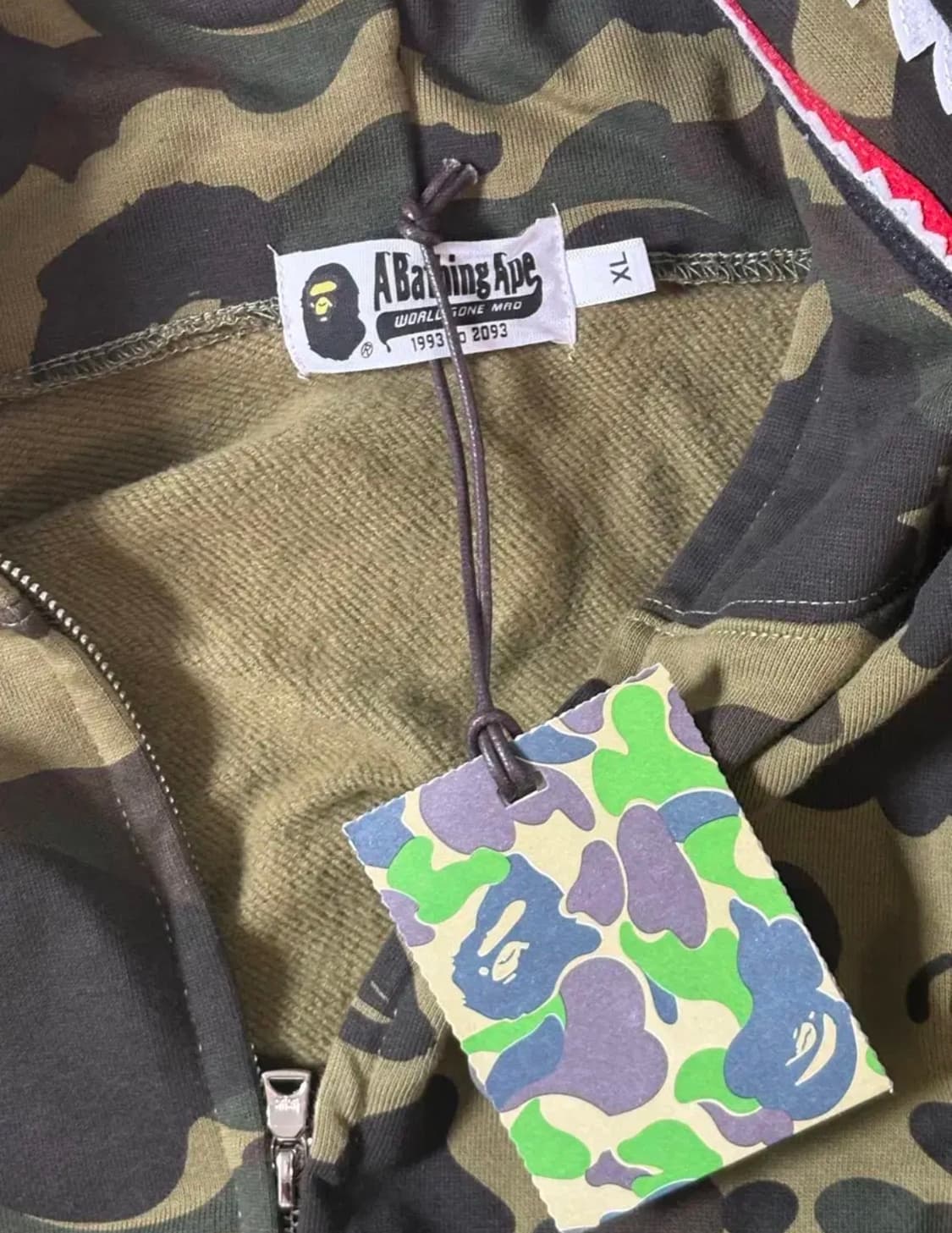 베이프 녹계 샤크후드 XL 상품이미지2