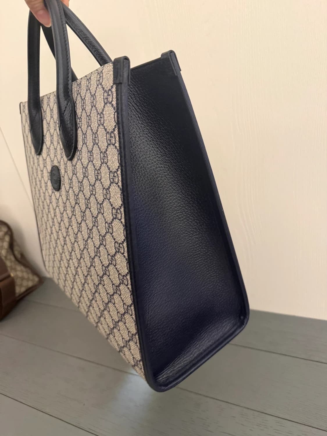 구찌 GG 수프림 토트백 새상품 정품 상품이미지2