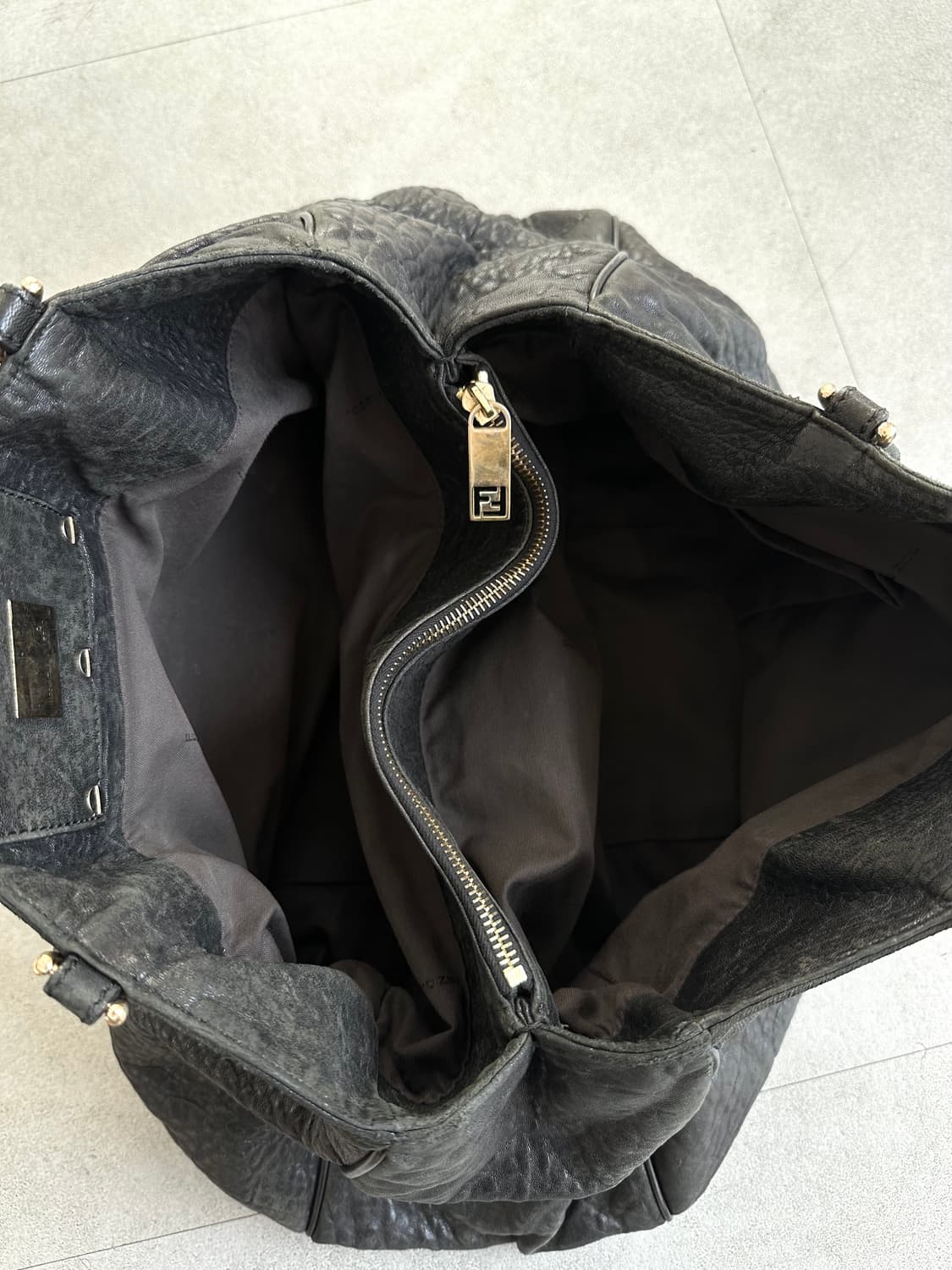 펜디 네로 램스킨 체인 숄더백 상품이미지6