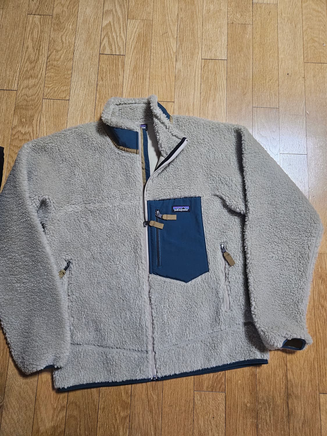 파타고니아 클래식 레트로X 자켓 펠리컨 다크 그린 플리스 자켓 집업 신칠 상품이미지1