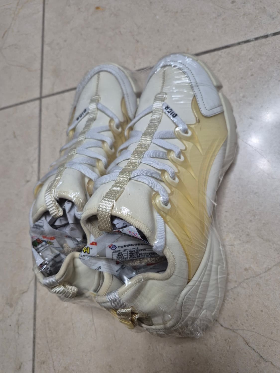 디올 디커넥트 스니커즈 37사이즈(235) 상품이미지4