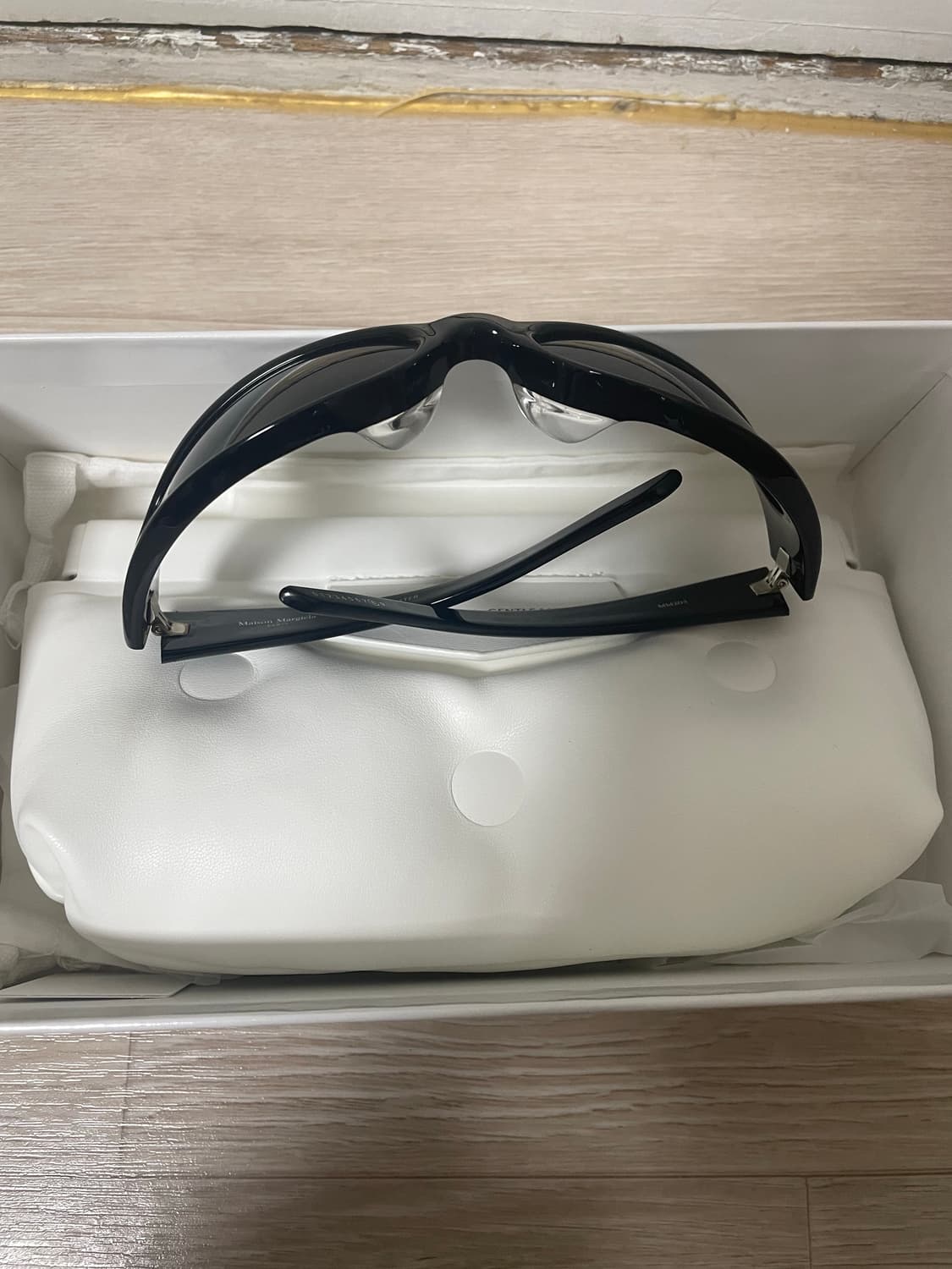 젠틀몬스터 마르지엘라 mm203 상품이미지3