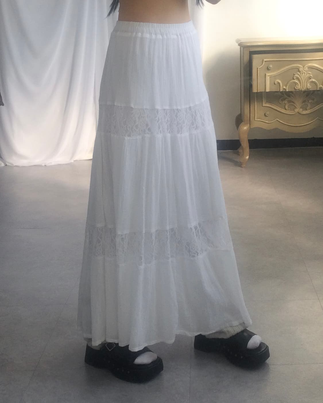 Lace layered white long skirt 상품이미지4