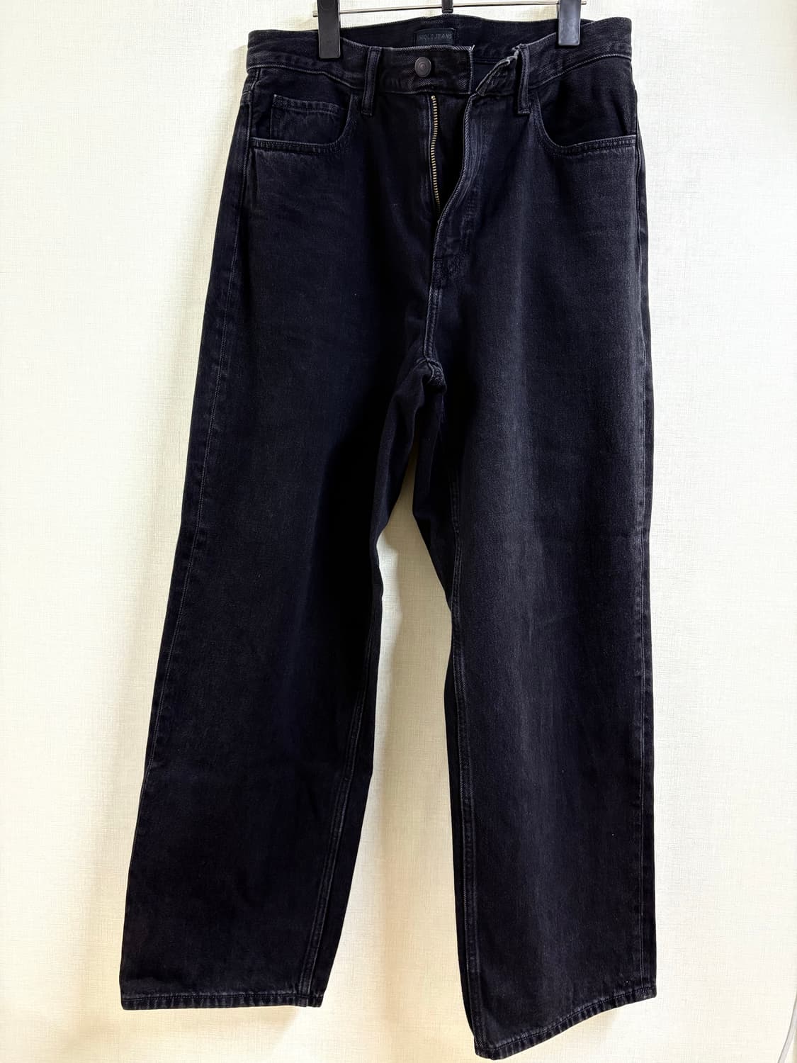 유니클로 와이드스트레이트진 31 블랙 상품이미지1