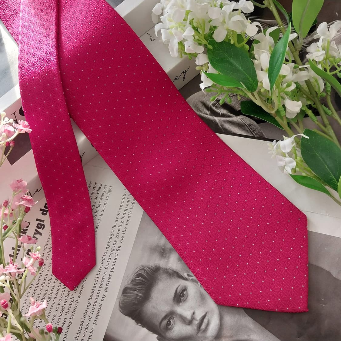 아쿠아스큐텀 실크 플로럴 자카드 넥타이 9.3cm A+등급 K1529
 상품이미지3