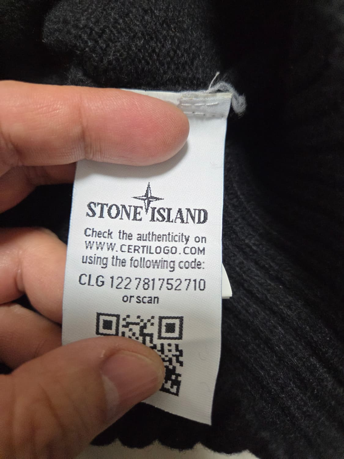 스톤아일랜드 집업 니트 상품이미지9