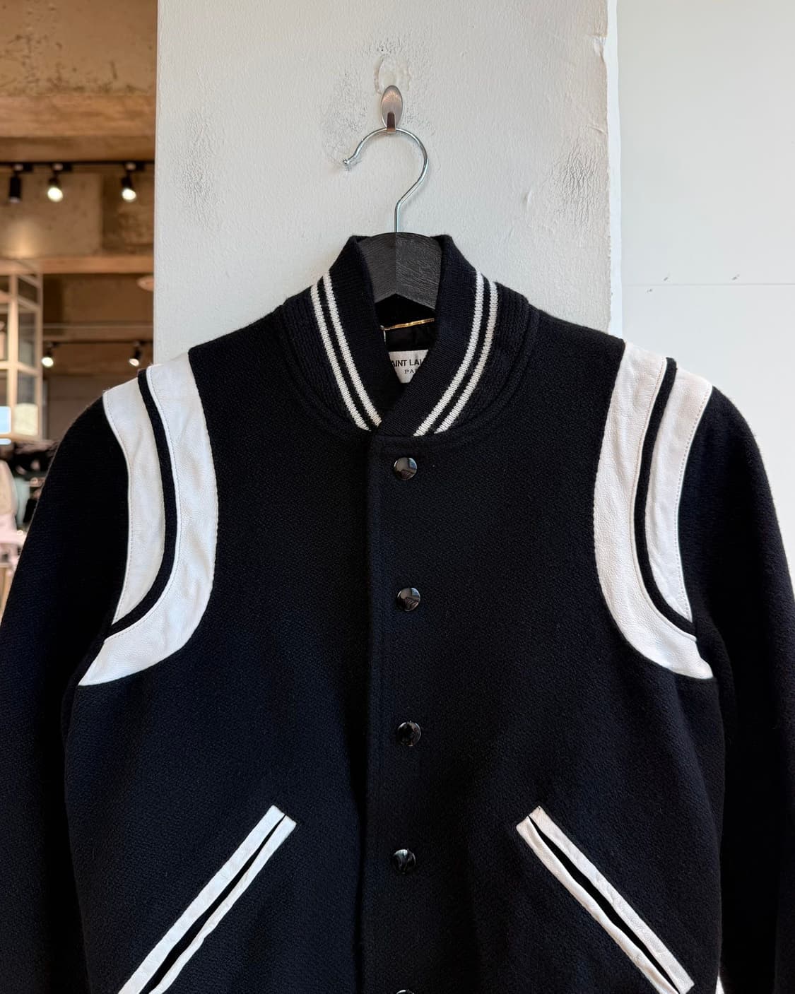 생로랑 블랙 울 테디 바시티 자켓 상품이미지3