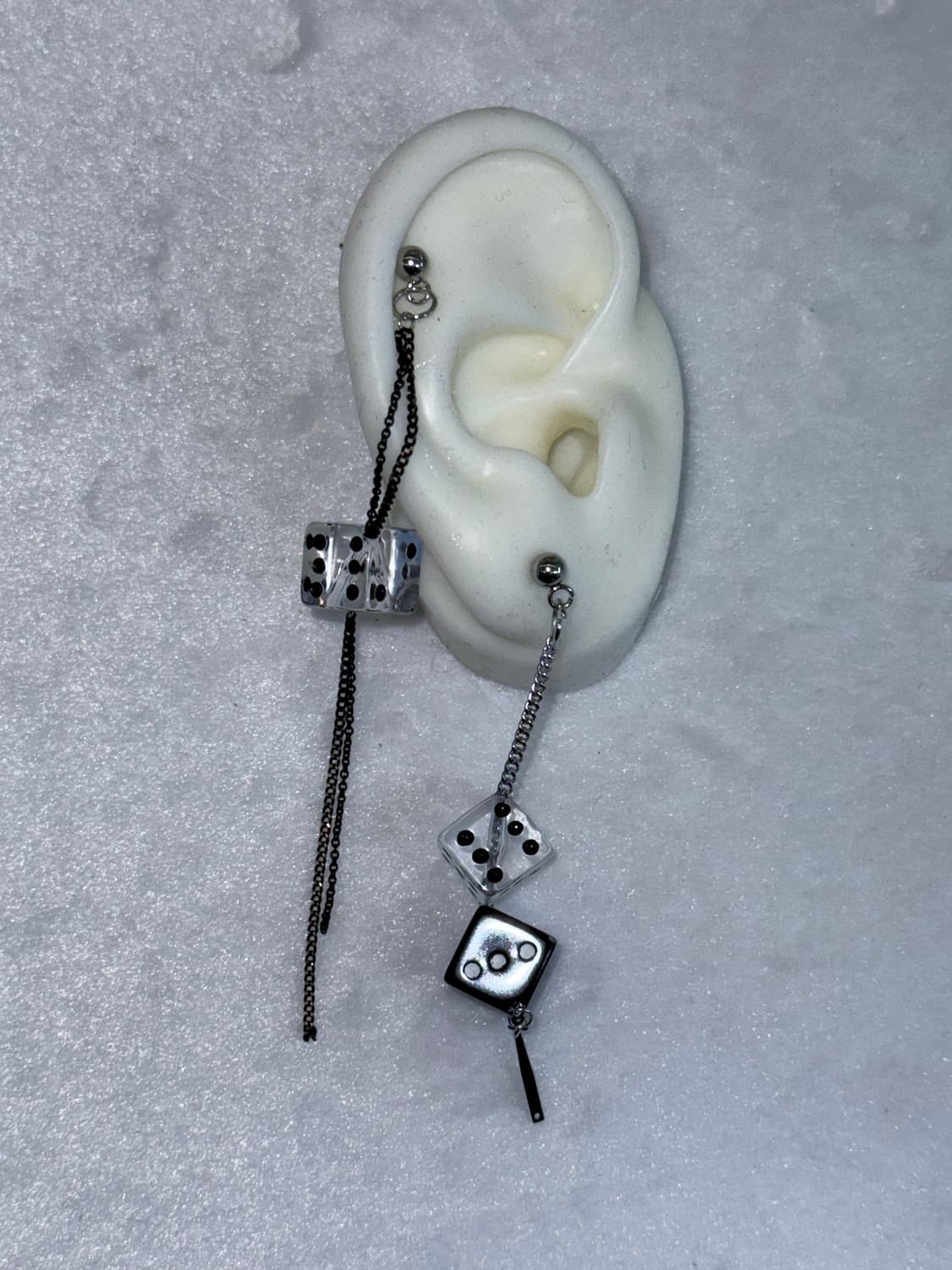 black& clear dice earring by PJM 상품이미지1