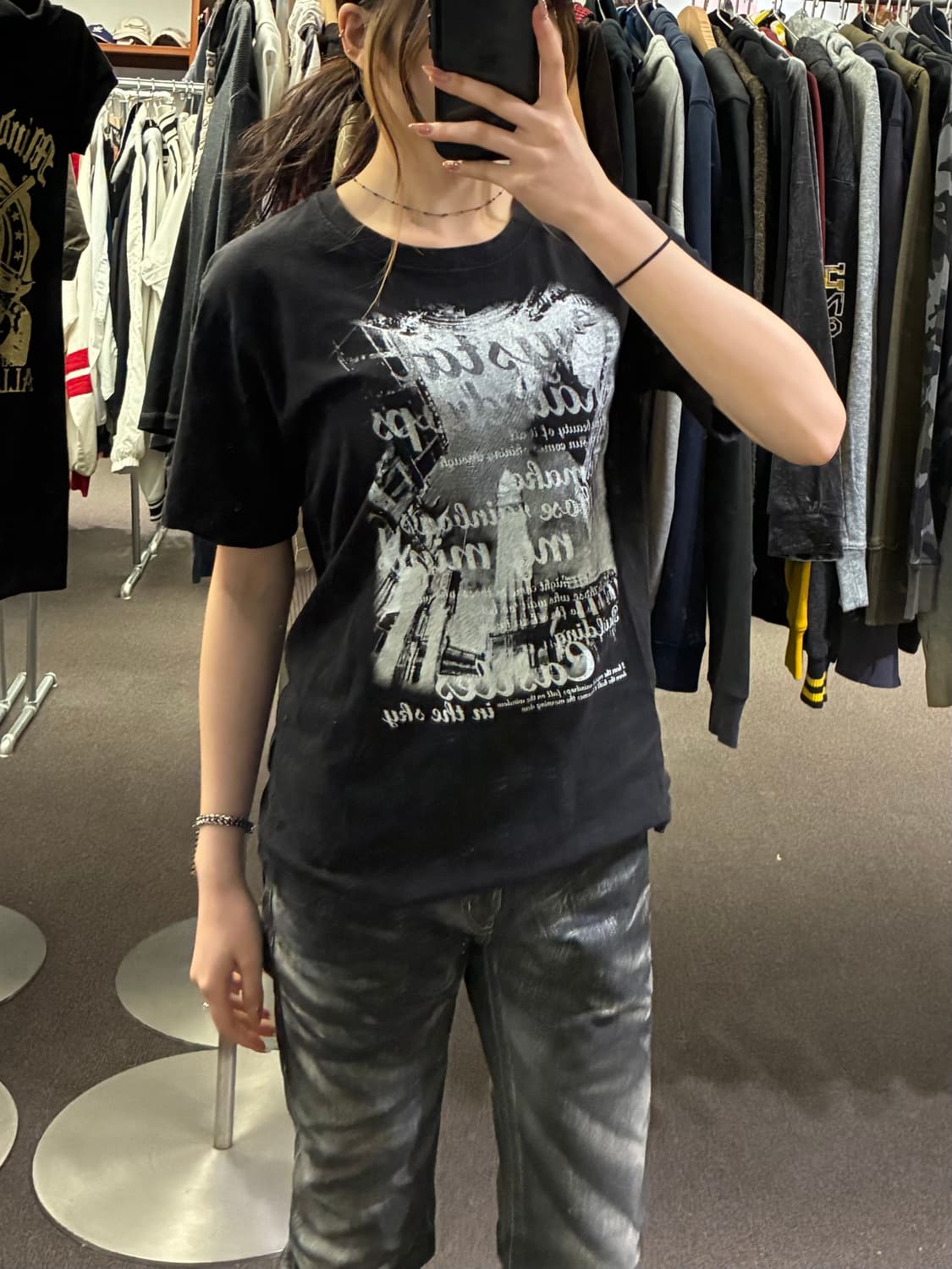 OS)Japanese vintage 여성 프린팅 반팔 티셔츠(구멍) 상품이미지1