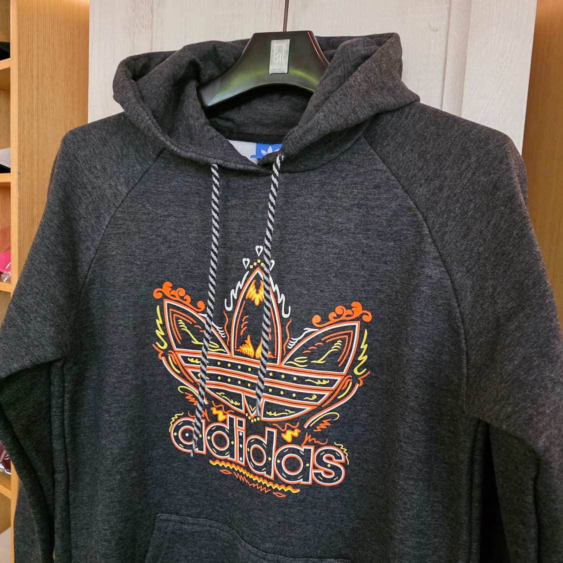 아디다스 후드티 상품이미지2