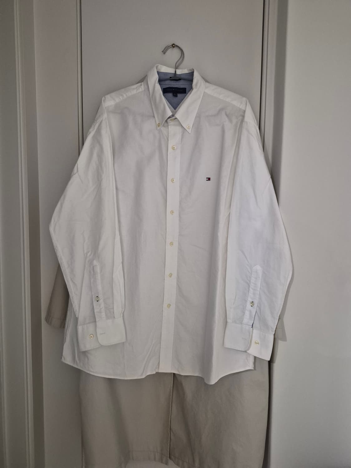 타미 힐피거 화이트 옥스포드 셔츠 (남녀공용) 상품이미지1