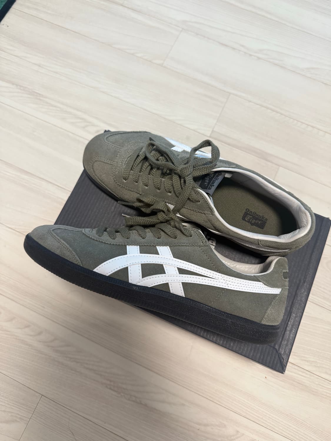 오니츠카 타이거 토쿠텐 번트 그린 255 상품이미지1