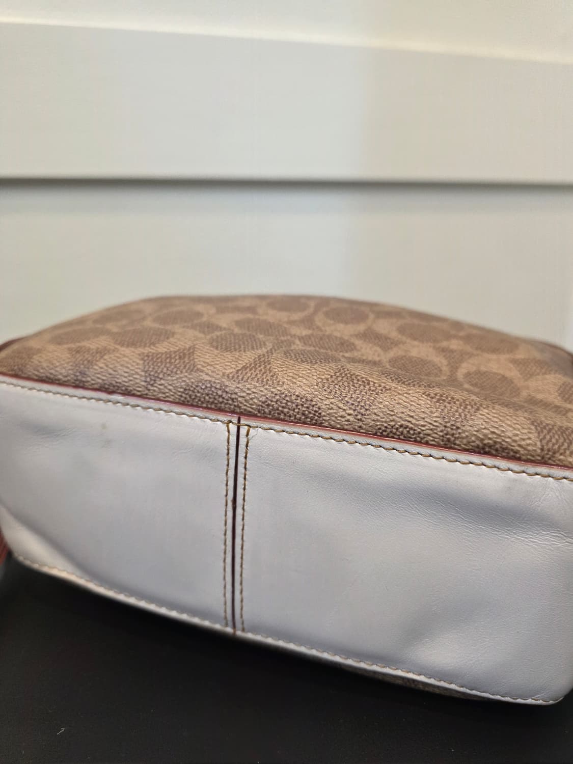 코치 시그니처 사첼백 상품이미지5