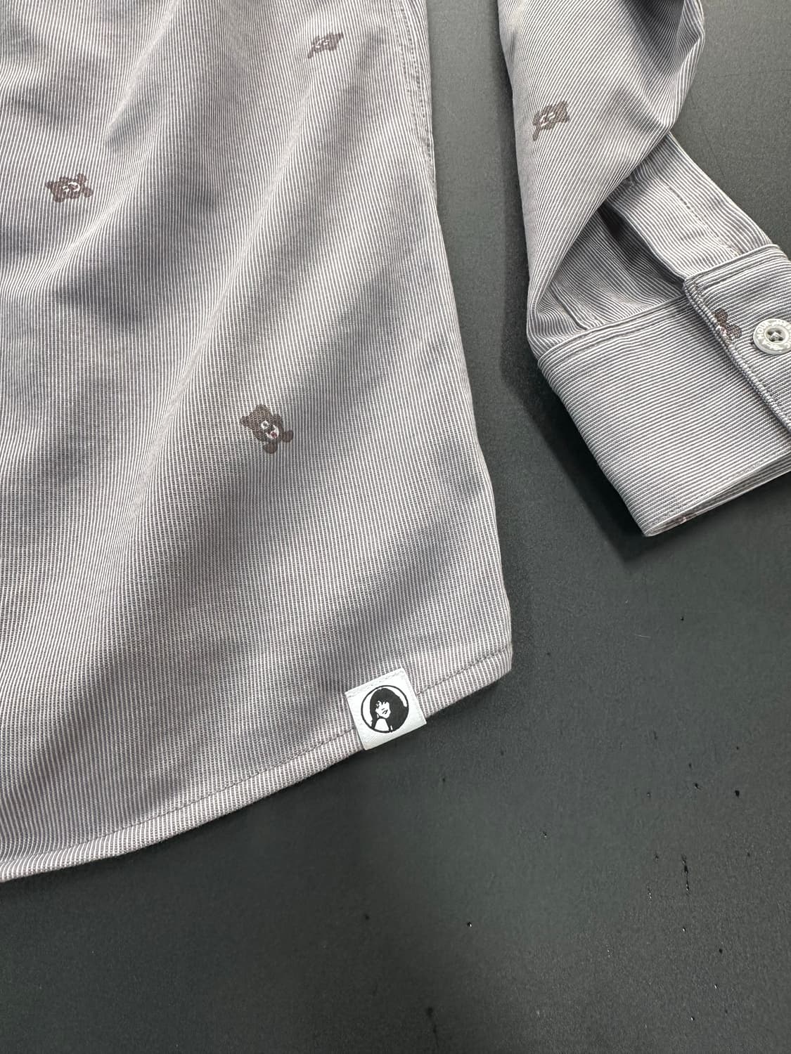 히스테릭글래머 퍽베어 포켓 셔츠 상품이미지5