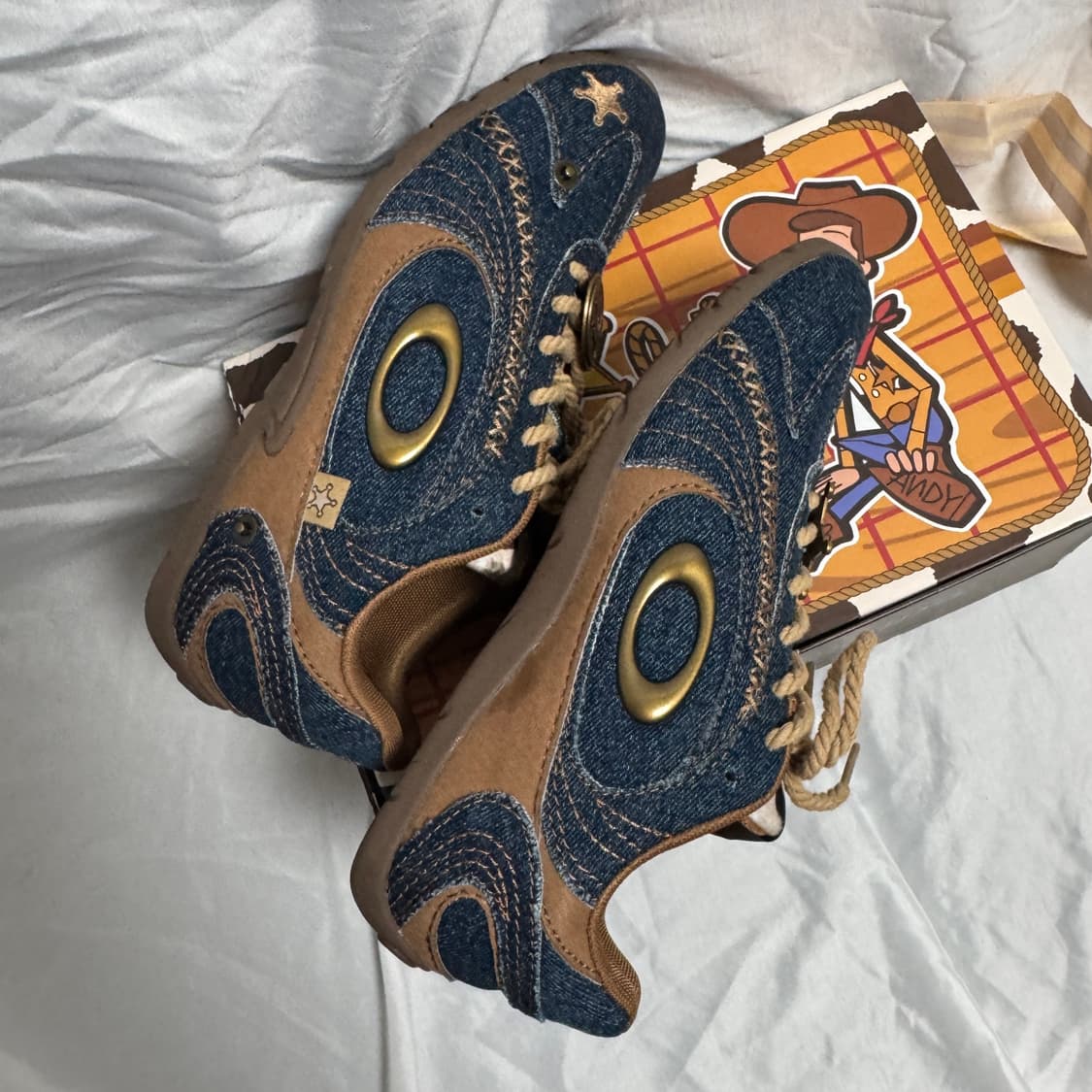 올드오더 디즈니 토이스토리 카우보이 데님 스니커즈 245 상품이미지5