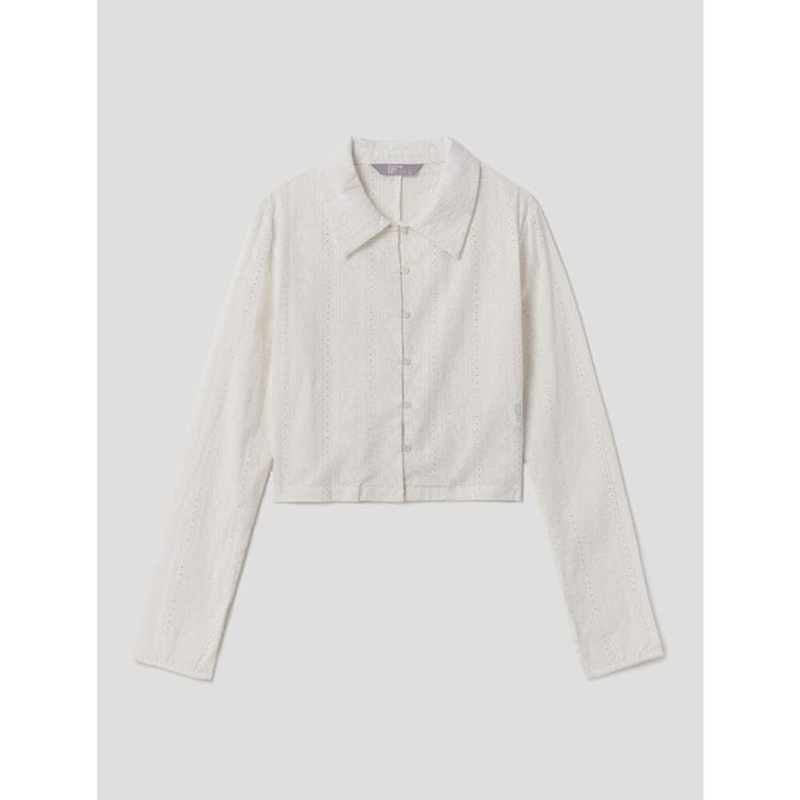 에잇세컨즈 아이보리 펀칭 아일렛 자수 크롭 슬림핏 셔츠 M 새제품 상품이미지2