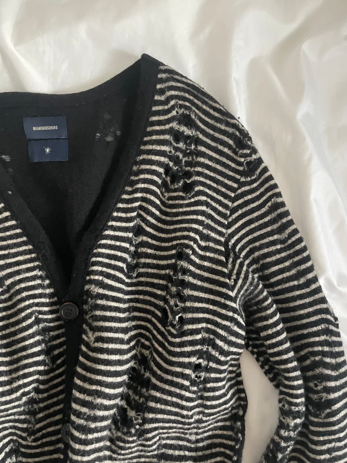 빈티지 mihara yasuhiro 데미지 스트라이프 가디건 니트 상품이미지4