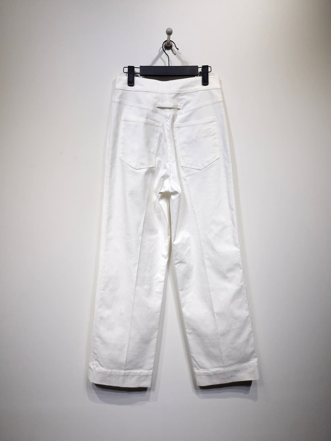 르하스(L'H.A.S) 하이라이즈 스트레이트 팬츠 화이트 상품이미지5