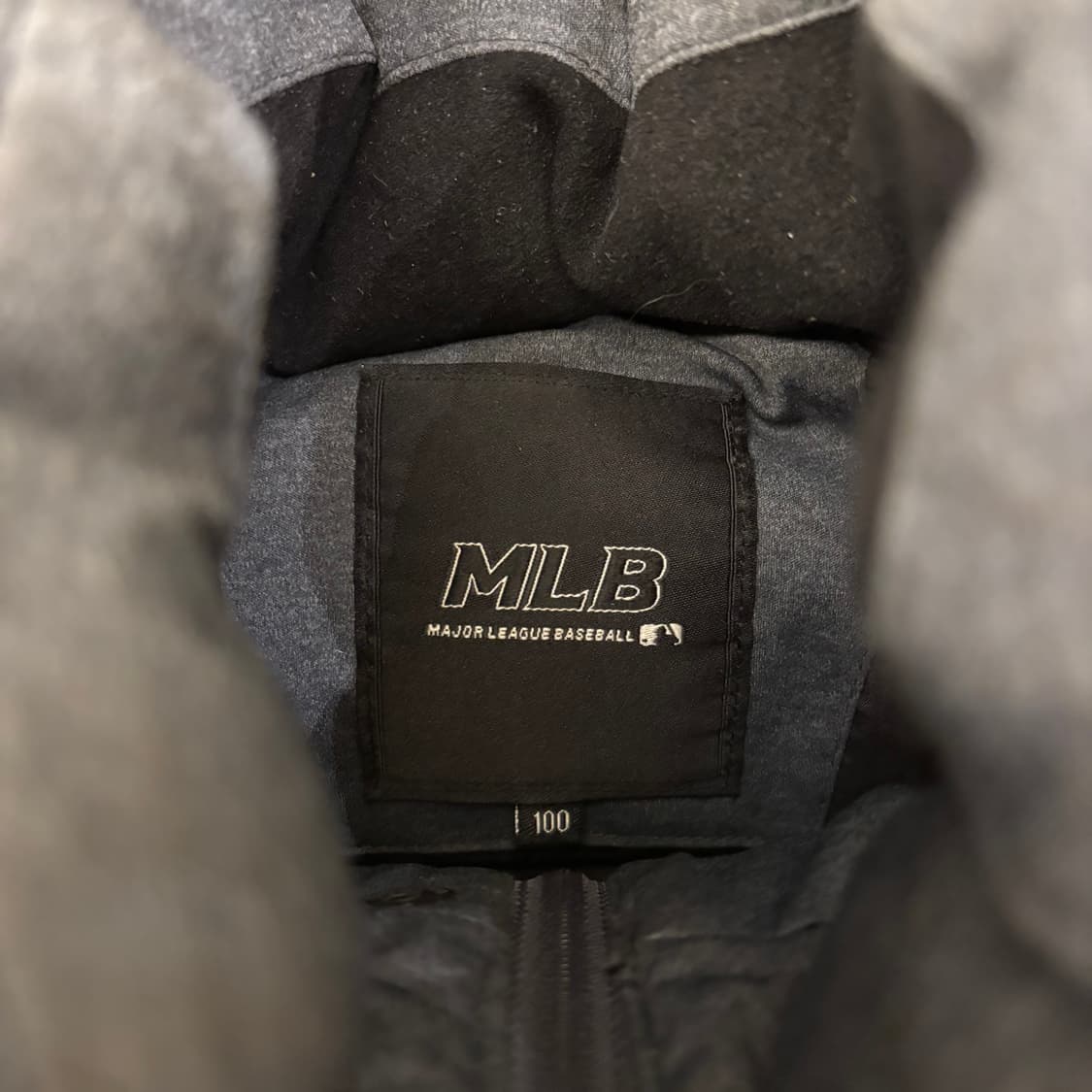 MLB 디트로이트 그레이 덕다운 패딩조끼 상품이미지3