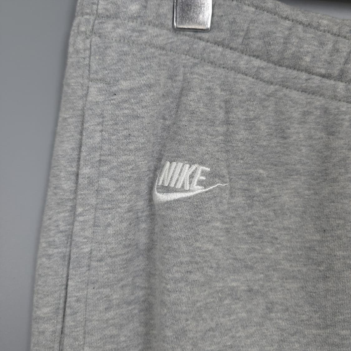 남성용 나이키 NIKE 그레이 멀티 로고 조거팬츠 L(85) 상품이미지3