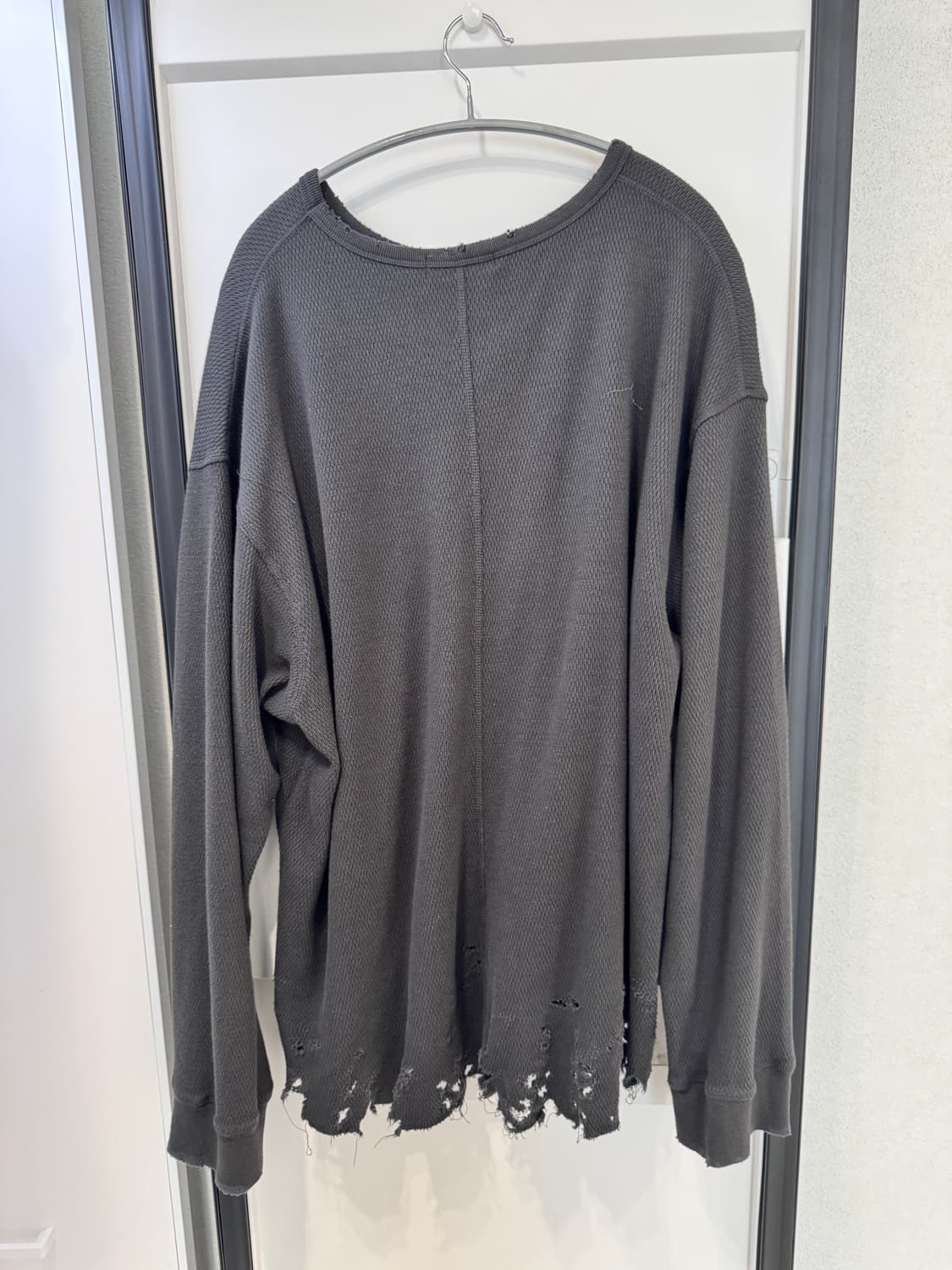 아르반 디스트레스 텍스처 와플 롱슬리브 빈티지 차콜 3사이즈 상품이미지9