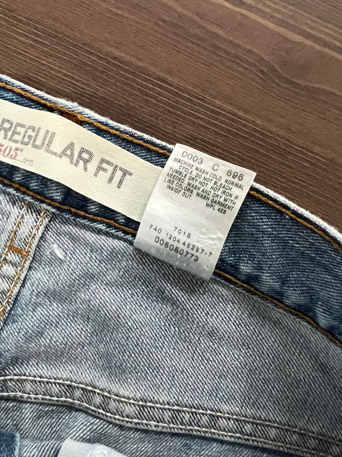 00s Levis 리바이스 505 레귤러핏 연청 데님 팬츠 상품이미지7