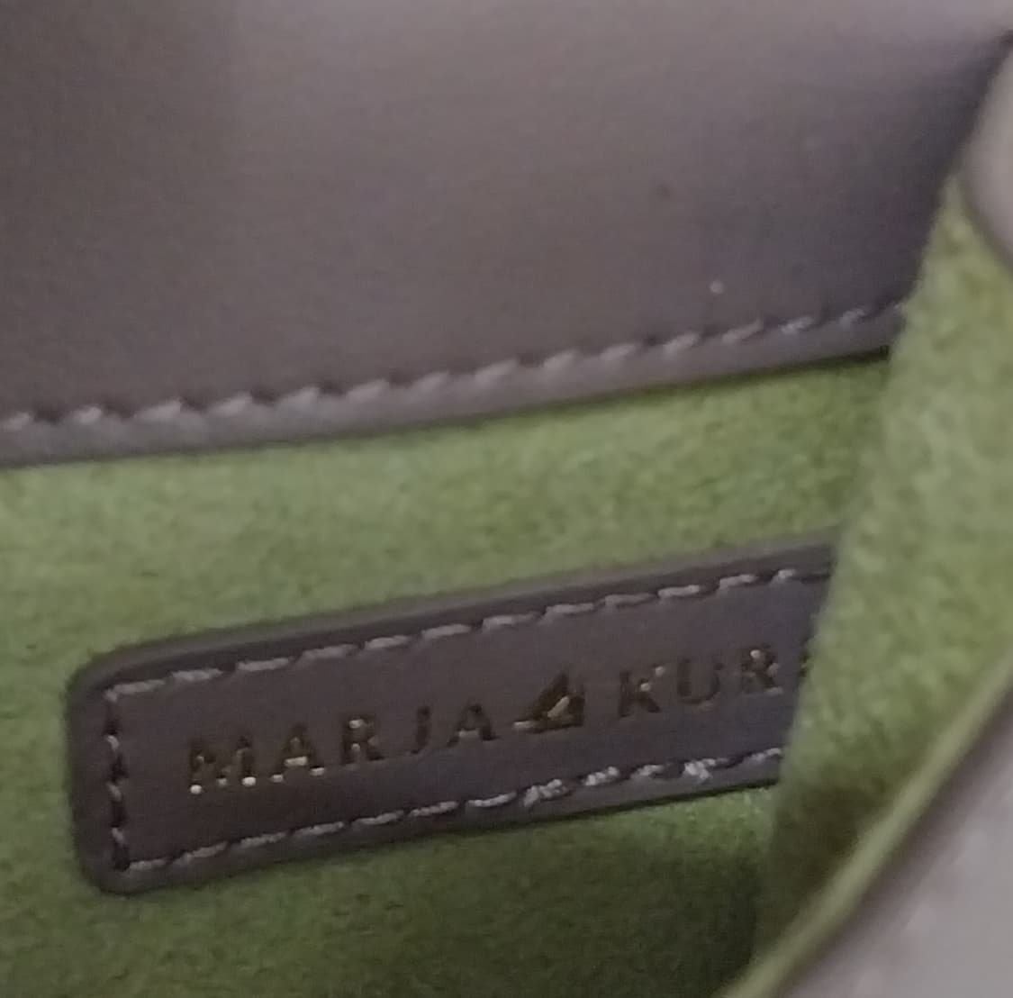 마리아 꾸르끼 핑크 크로스백 상품이미지9