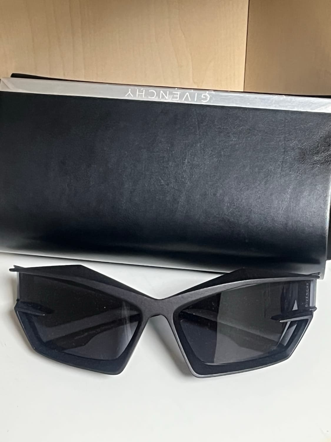 지방시 선글라스 상품이미지1