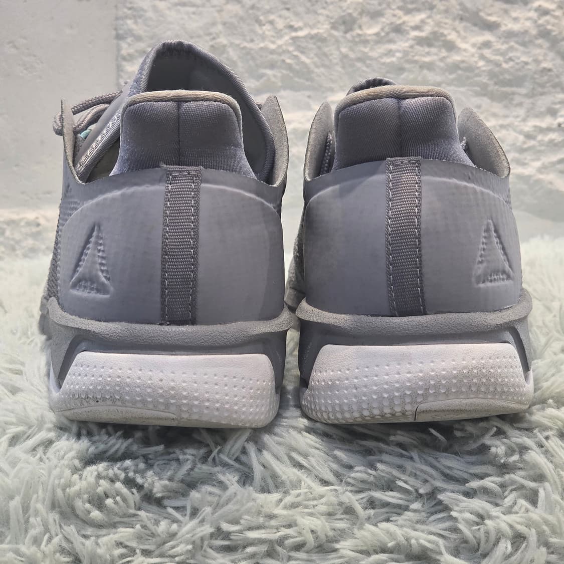 2q-29:리복 플렉스위브 트레이닝 스니커즈 그레이 (235mm 상품이미지3