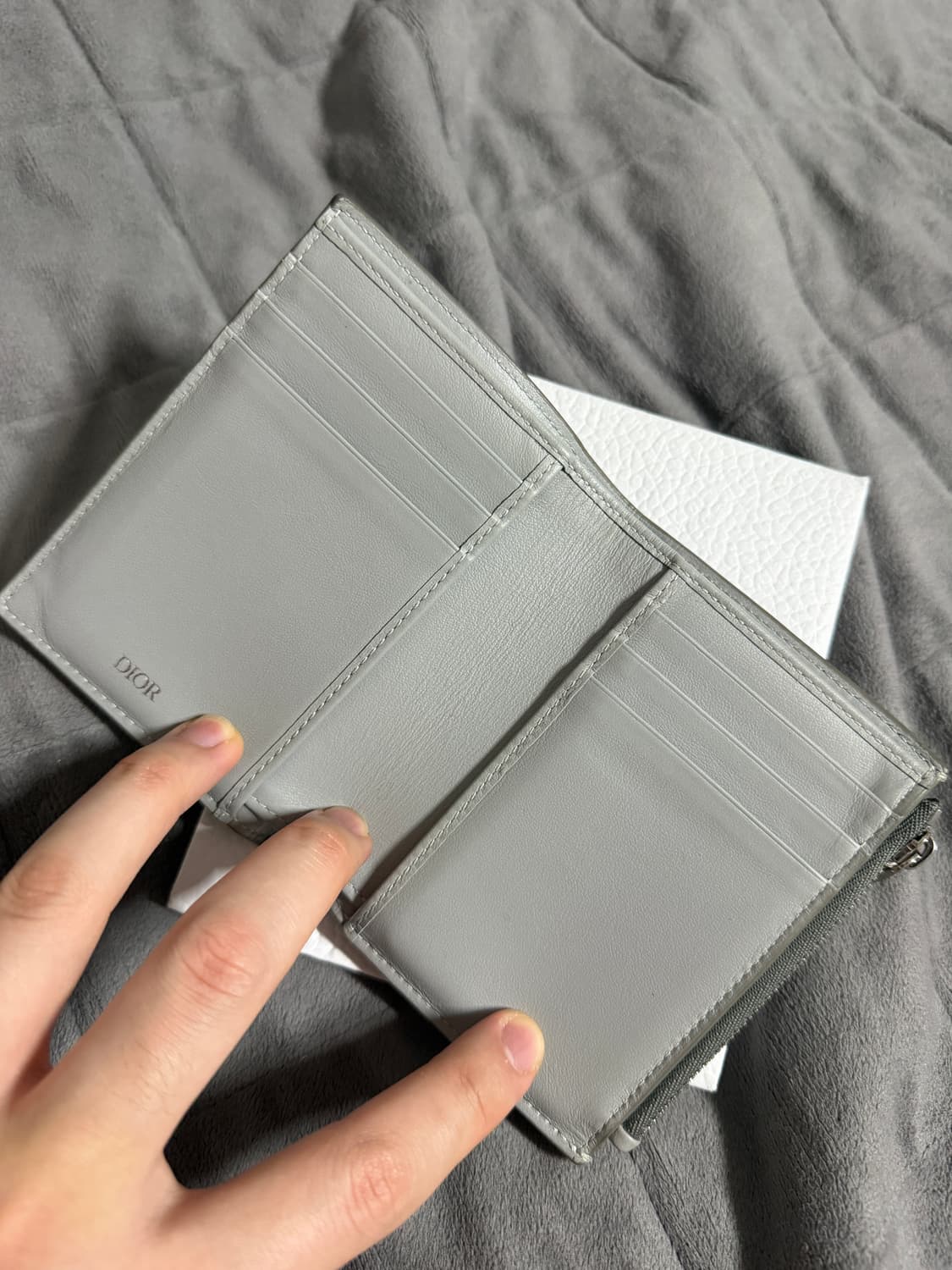 디올 다이아몬드 반지갑 상품이미지3