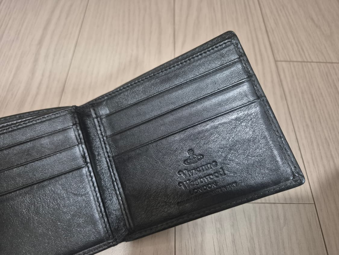 비비안웨스트우드 지갑 상품이미지7