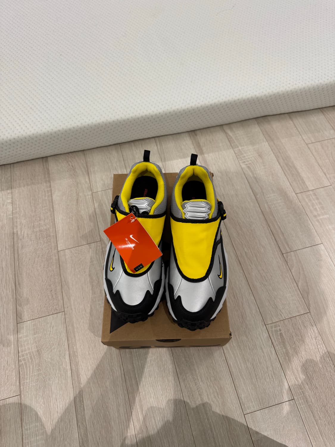 나이키 ACG 파사드 옐로우 255 새상품 상품이미지2